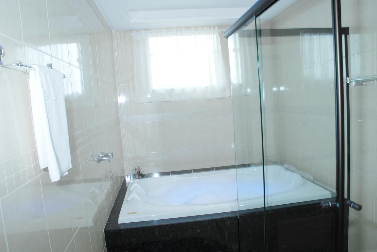 Thile Park Hotel Jataí Екстериор снимка