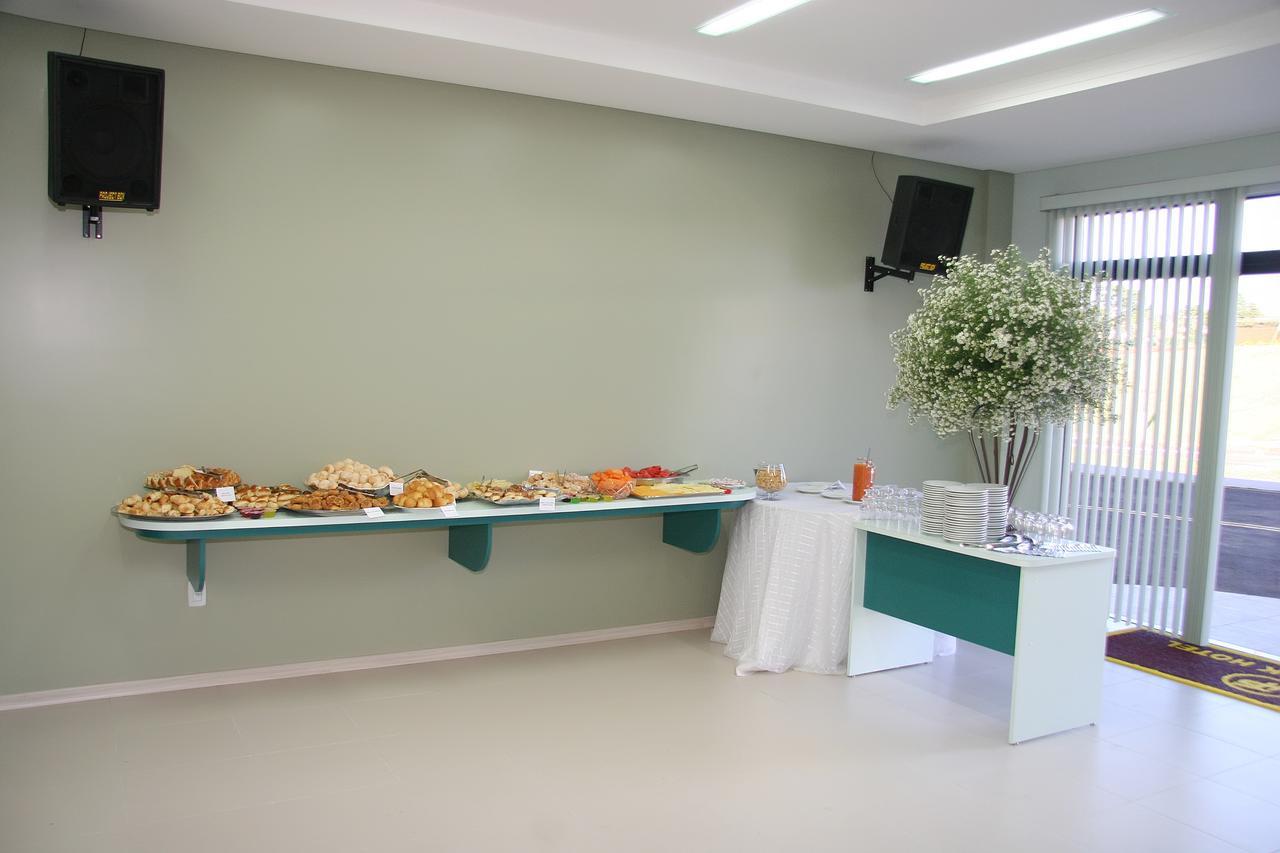 Thile Park Hotel Jataí Екстериор снимка